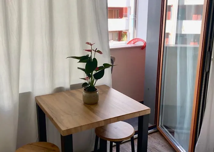 Pranayama Sea View Room- Shared Bathroom Bari