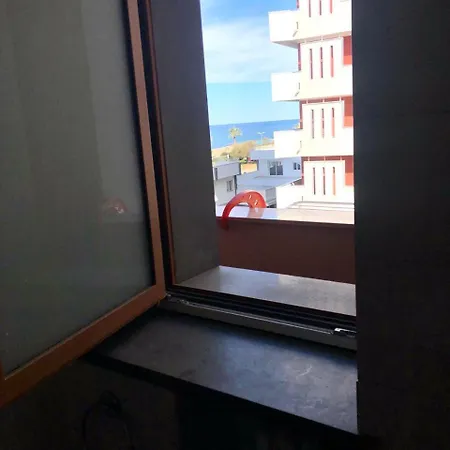 Pranayama Sea View Room- Shared Bathroom