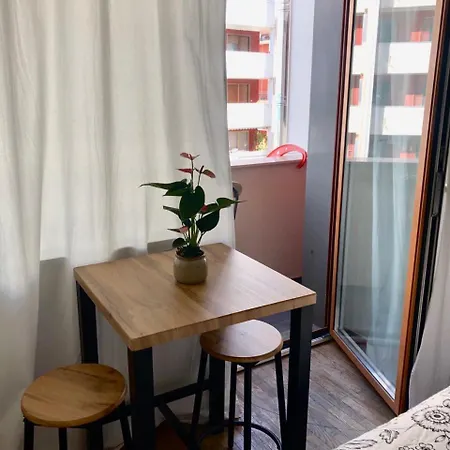 Pranayama Sea View Room- Shared Bathroom בארי