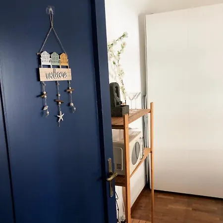 Pranayama Sea View Room- Shared Bathroom