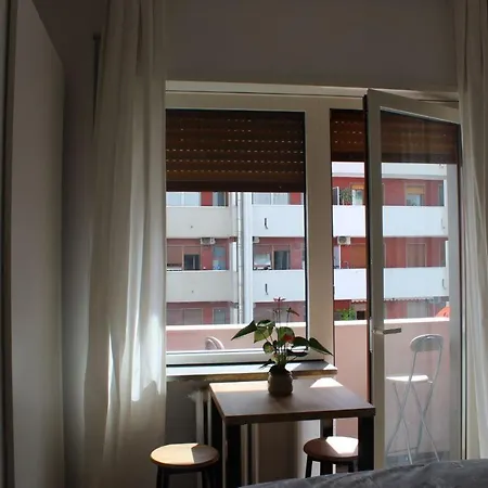 בית הארחה Pranayama Sea View Room- Shared Bathroom