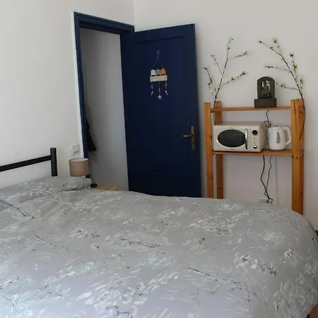 Pranayama Sea View Room- Shared Bathroom *