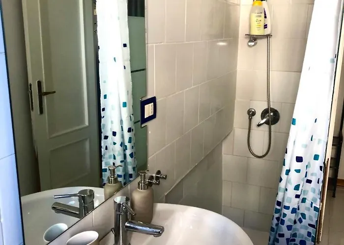 Maison d'hôtes Pranayama Sea View Room- Shared Bathroom