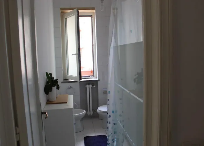 Maison d'hôtes Pranayama Sea View Room- Shared Bathroom