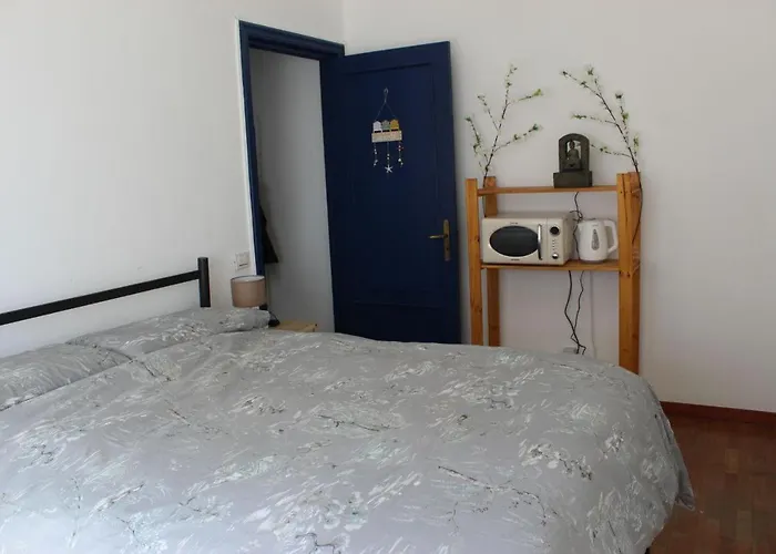 Pranayama Sea View Room- Shared Bathroom *