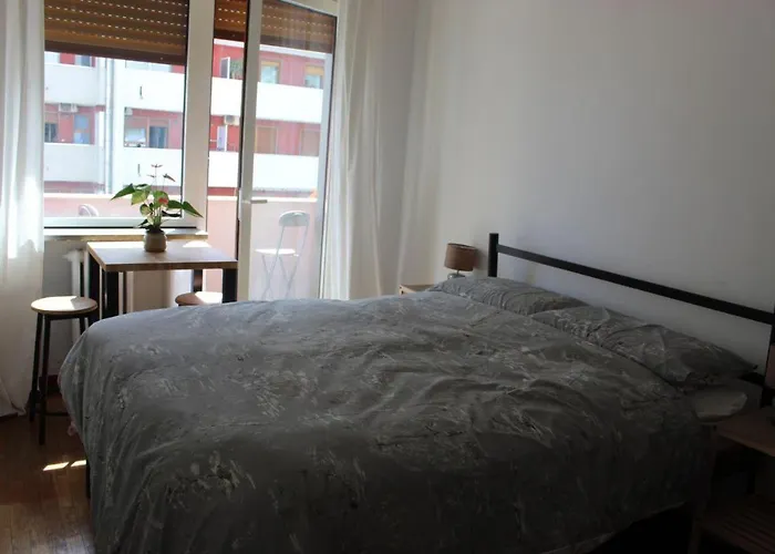 Pranayama Sea View Room- Shared Bathroom Bari